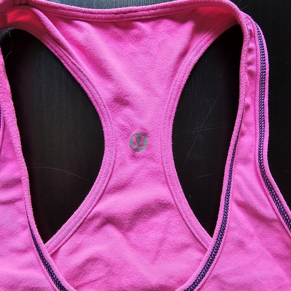Lululemon racerback tank size 6